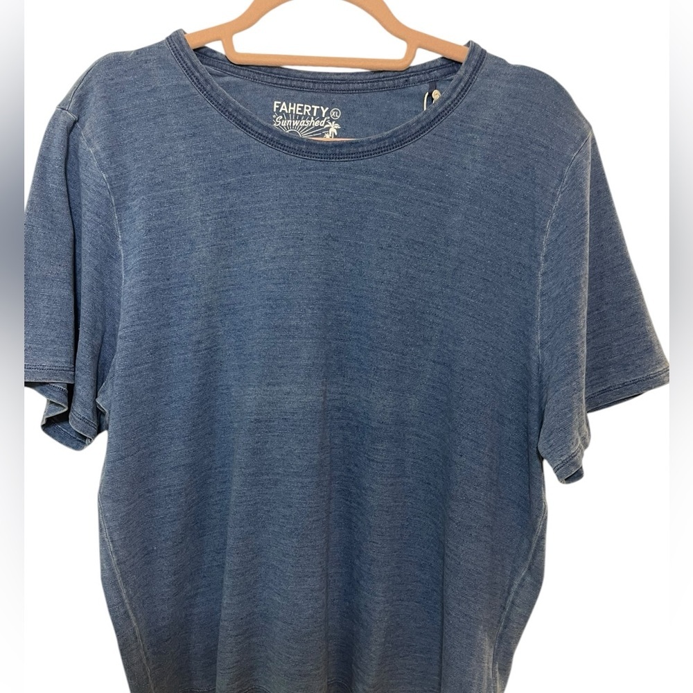 Faherty sunwashed crew tee indigo wash extra large new with tags blue - Picture 4 of 10